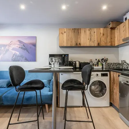 2 Avec Balcon Et Parking * Val Thorens