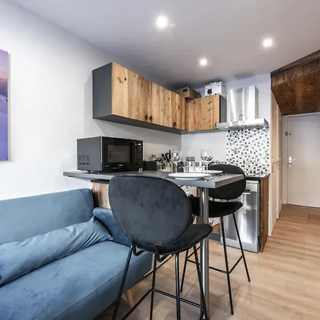 Apartment 2 Avec Balcon Et Parking