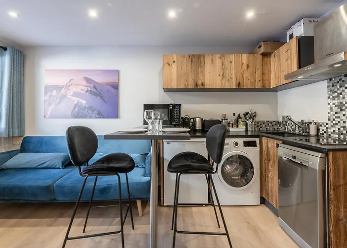 2 Avec Balcon Et Parking * Val Thorens